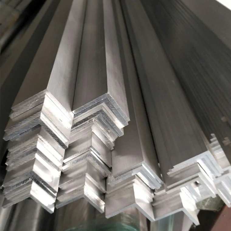 Las características del aluminio Angle.